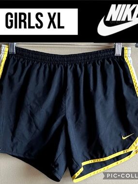 Nike Girls Shorts Running Dri Fit Lined Black Yellow White Livestrong Youth XL